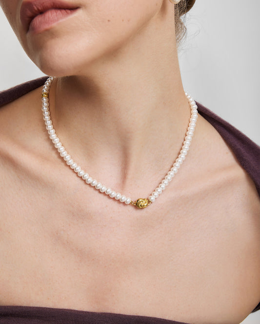 Gold Glass Pearl Beaded Twist Station Necklace