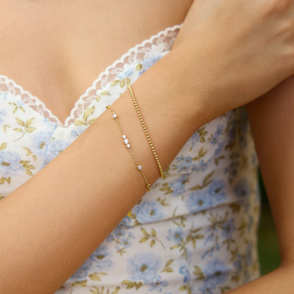 Gold Sparkling Bezel Cubic Zirconia Station Bracelet