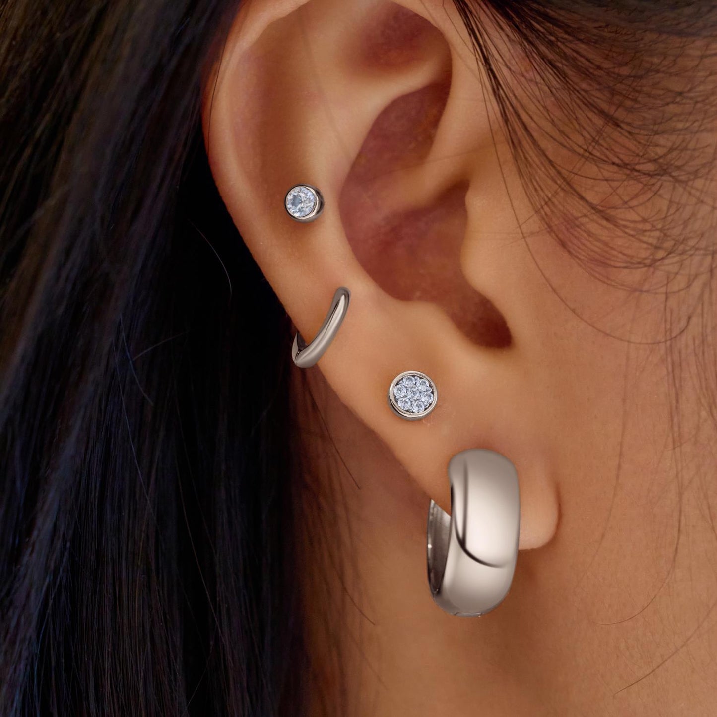 Silver Small Pavé Disc Stud Earrings